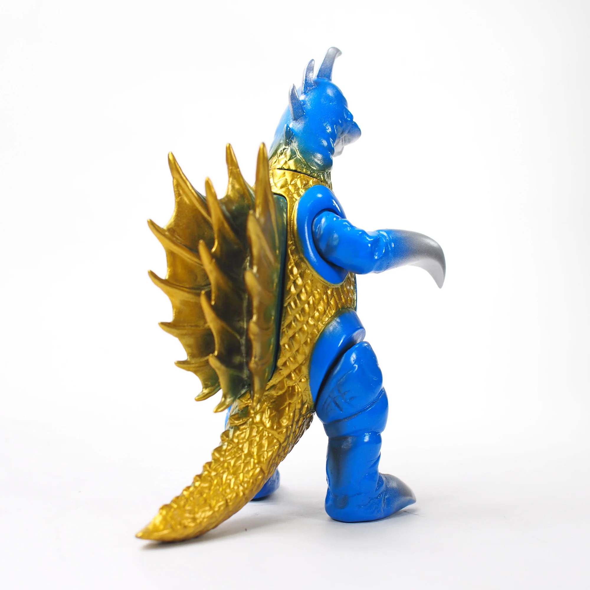 CCP Middle Size Series Gigan Standard Blue - Image 3