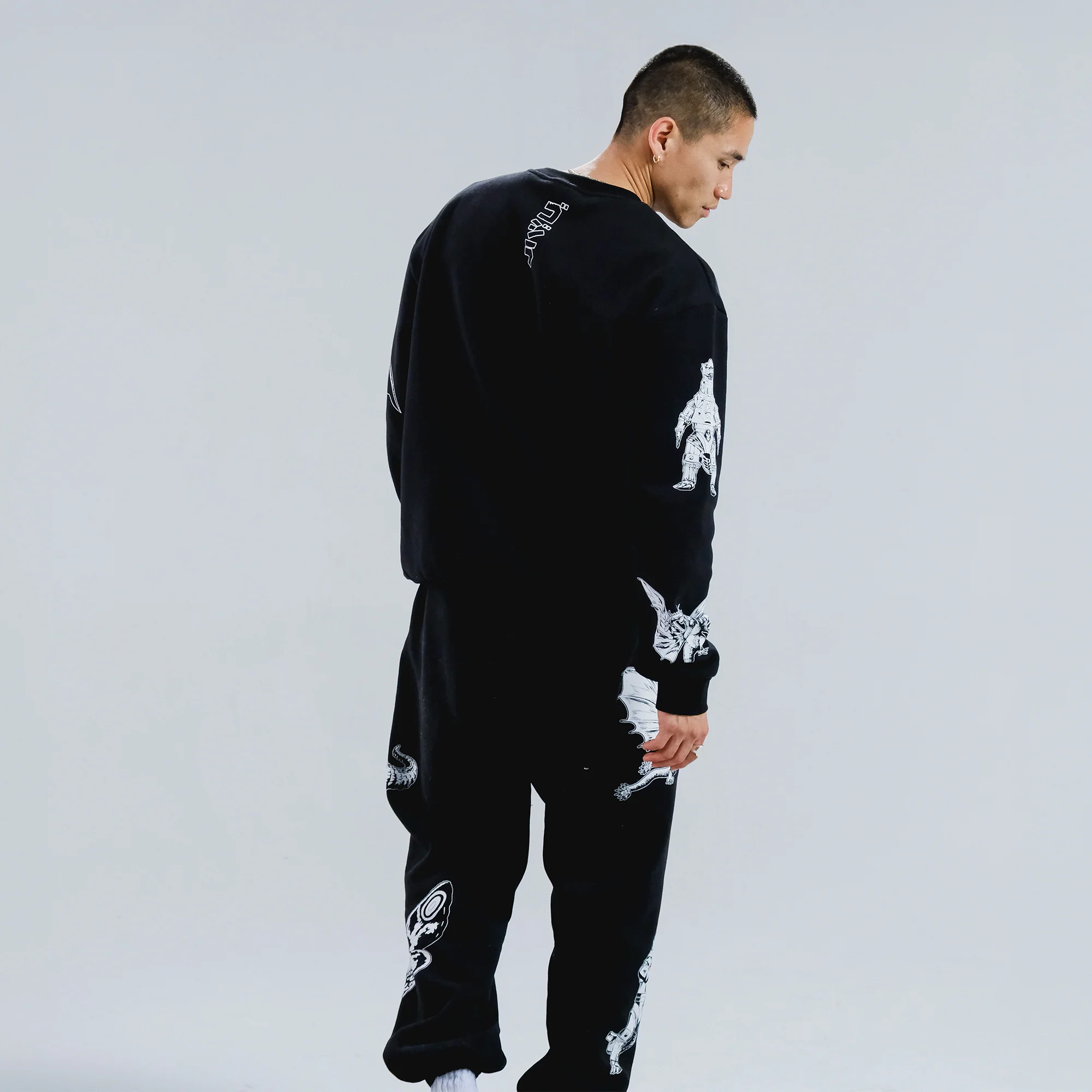 Godzilla Kaiju Print Sweatshirt - Black - Image 9