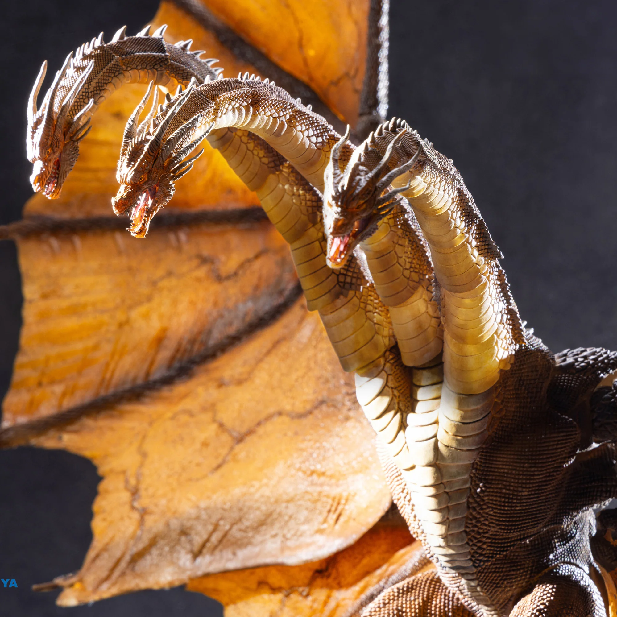HIYA EXQ BASIC Godzilla: King of the Monsters  KING GHIDORAH 2.0 - Image 5