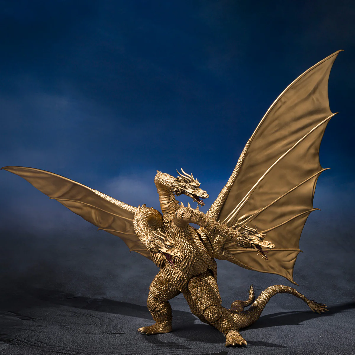 S.H.MonsterArts King Ghidorah (1972) Figure - Image 4